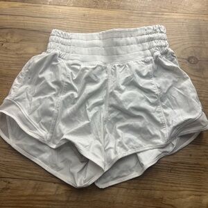 Lululemon White Athletic Running Shorts Built-In Liner